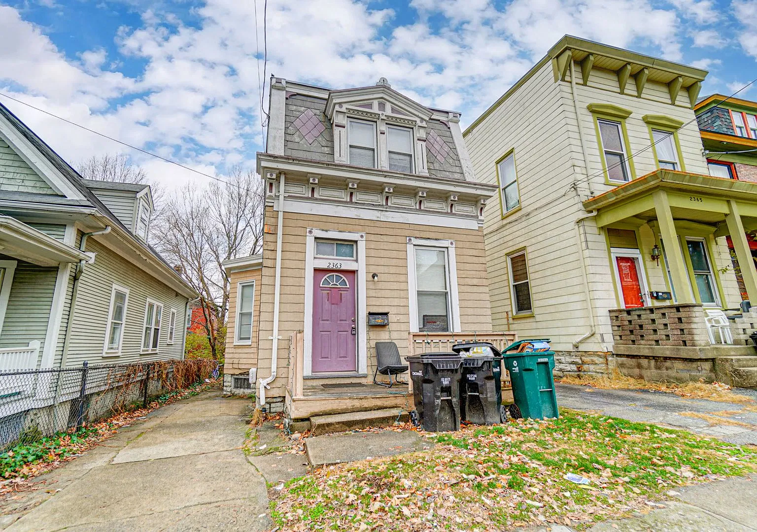 3 Bed 1 Bath House Available for 27-28 School Year! — Photo 1