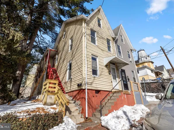 117 Walnut St, Steelton, PA 17113