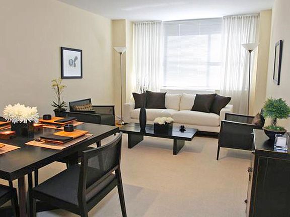 3rd image of 45 W 60th St APT 11B
