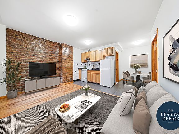 2nd image of 525 9th Ave APT 3B