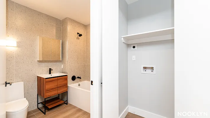 Rented by Nooklyn NYC LLC | media 77