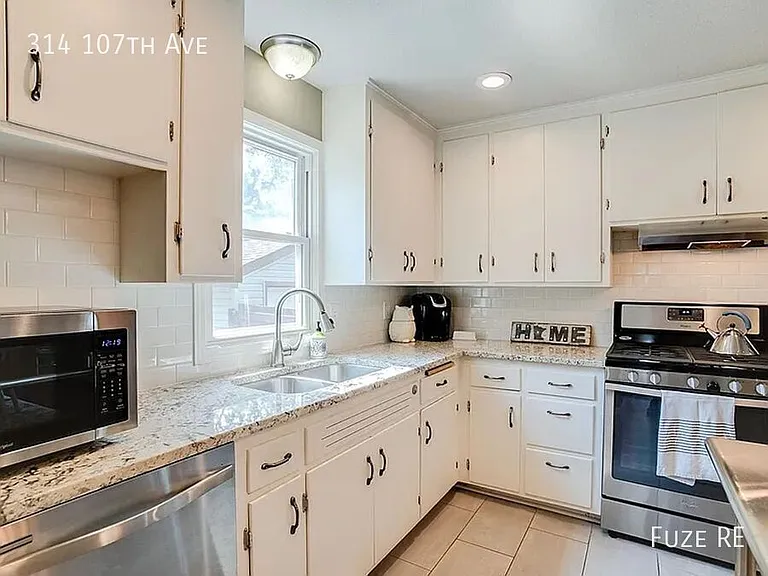 314 107th Ave NE — Photo 13