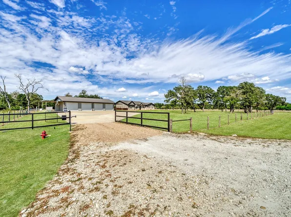 5792 Andert Rd, Bryan, TX 77808