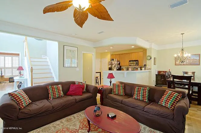 7500 Devondale Way — Photo 8