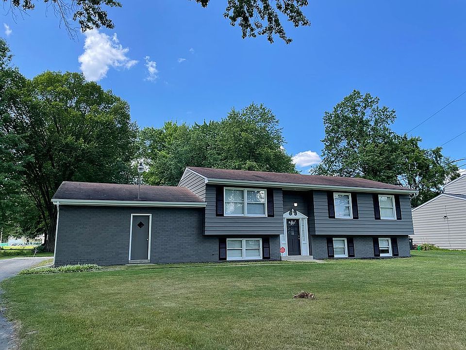 1st image of 962 Broadacres Dr SE