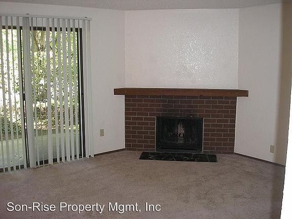 4th image of 320 Elwood Ct APT A305