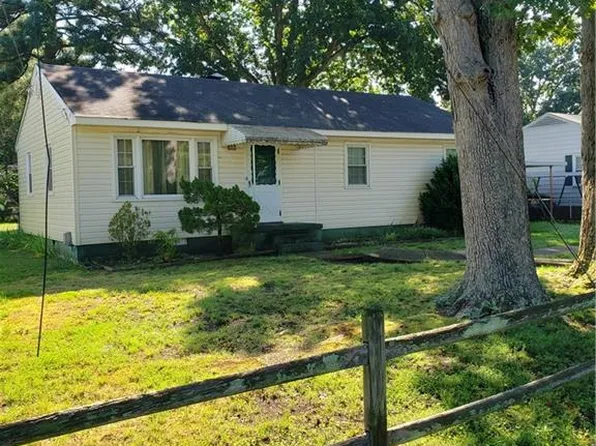 5701 Upp St, North Chesterfield, VA 23234
