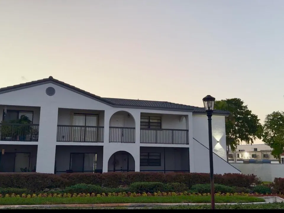 18340 Mediterranean Blvd #2806