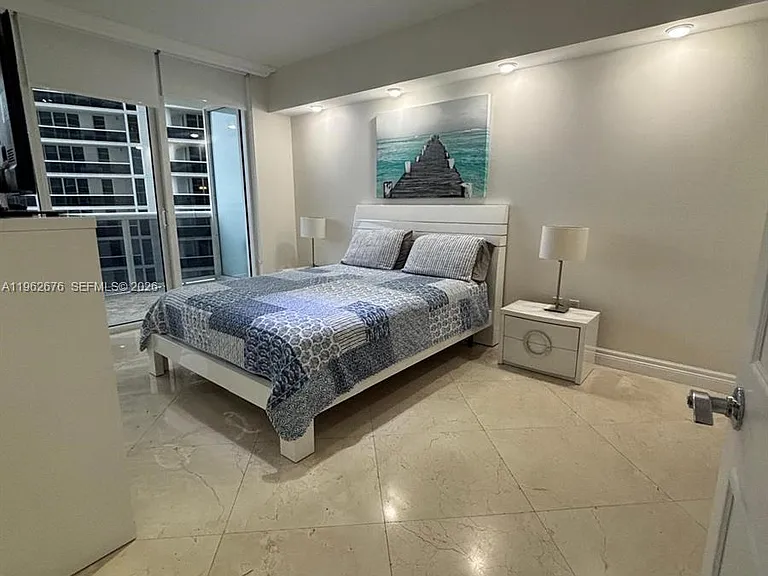 1830 S Ocean Dr #2004 — Photo 11