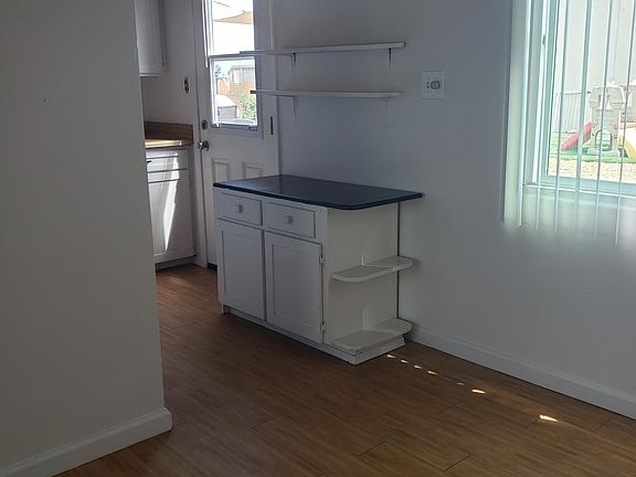 4th image of 5160 Muir Ave