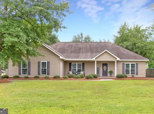 301 Labrador Ln, Guyton, GA 31312
