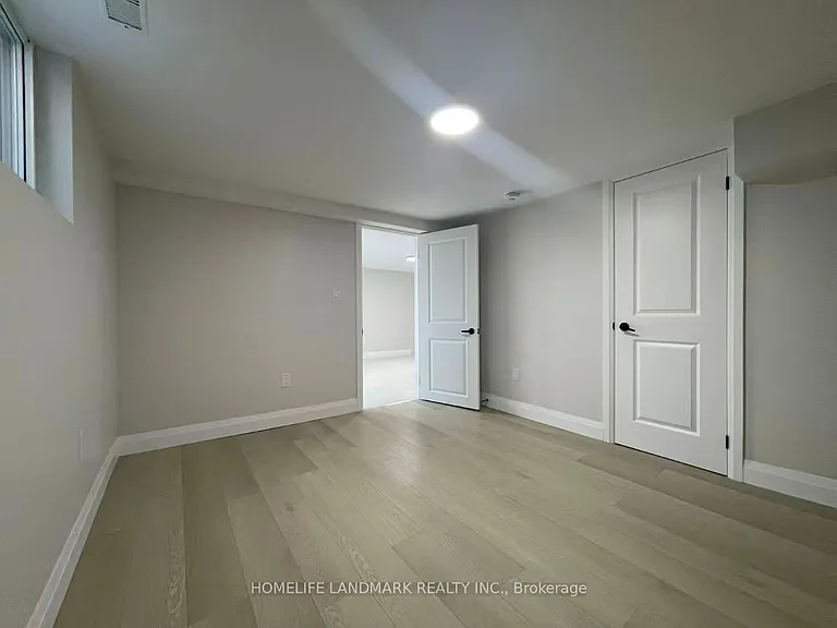 17 Rosemeade Ave #4 — Photo 7