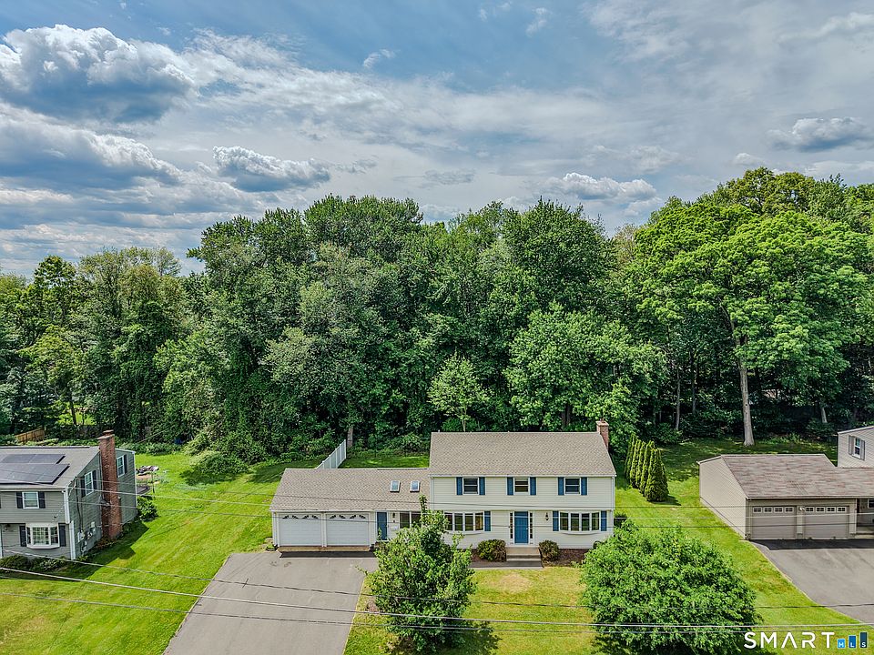 1st image of 6 Cartier Road