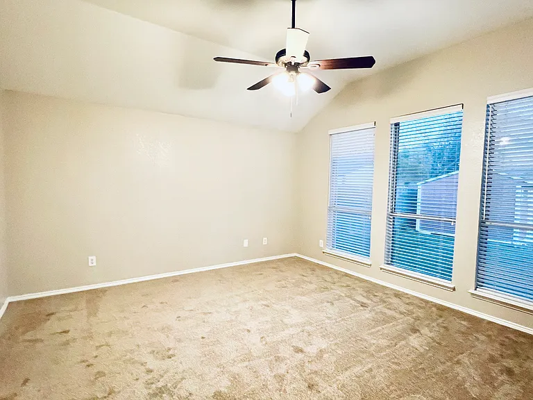 604 Coal Creek Dr — Photo 19