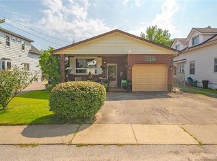 6442 Taylor St, Niagara Falls, ON L2G 2G1