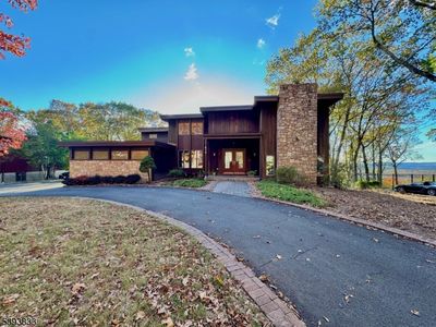 876 Sunset Rdg, Bridgewater, NJ, 08807