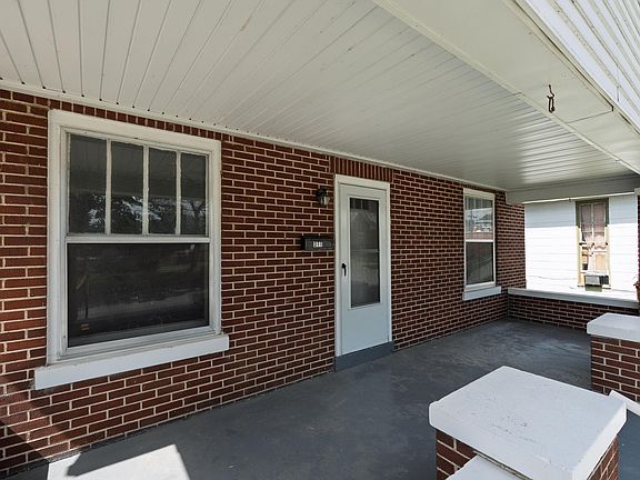 4th image of 311 Maple Ave