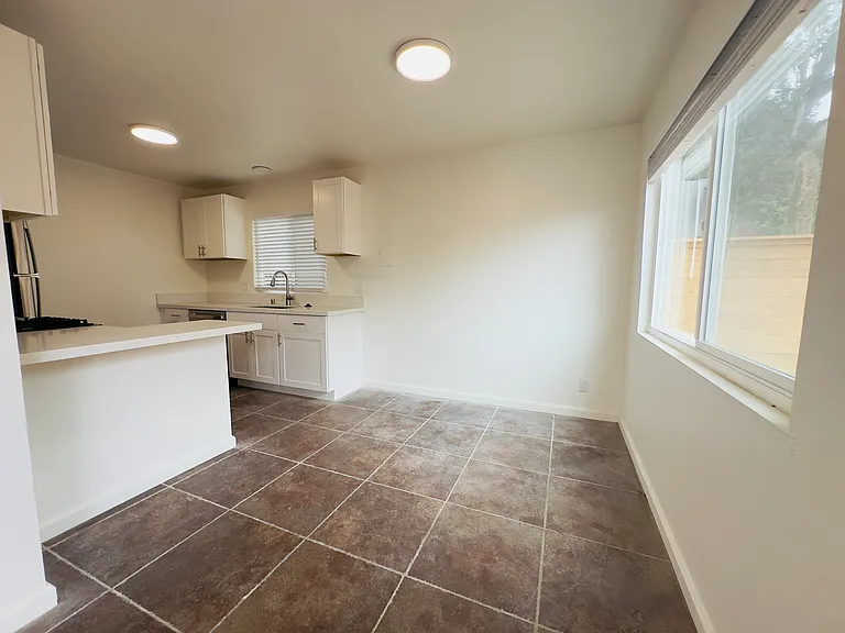 1036 Del Mar Ave #C — Photo 1