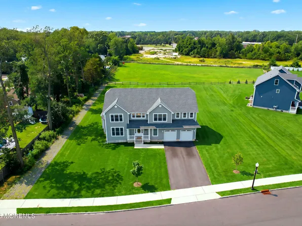 1 Sander Way, Bayville, NJ 08721
