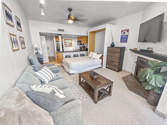 3rd image of 1431 Lowell Ave #165