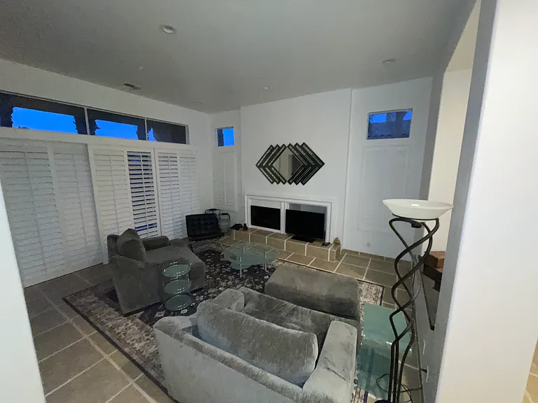 392 Desert Holly Dr — Photo 20