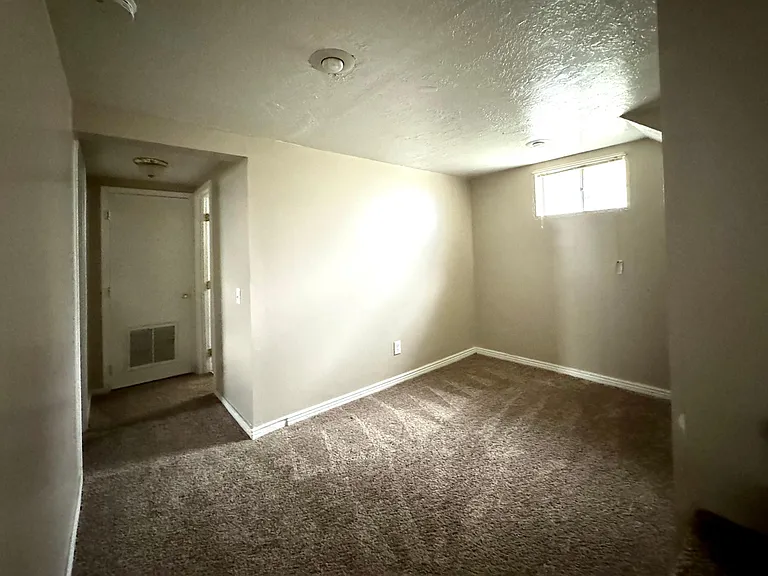 2698 S Wellington St — Photo 10