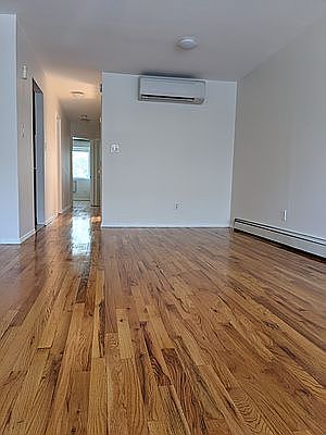 2nd image of 178 Noll St #2