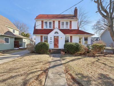 99 Riverside Drive, Rockville Centre, NY, 11570