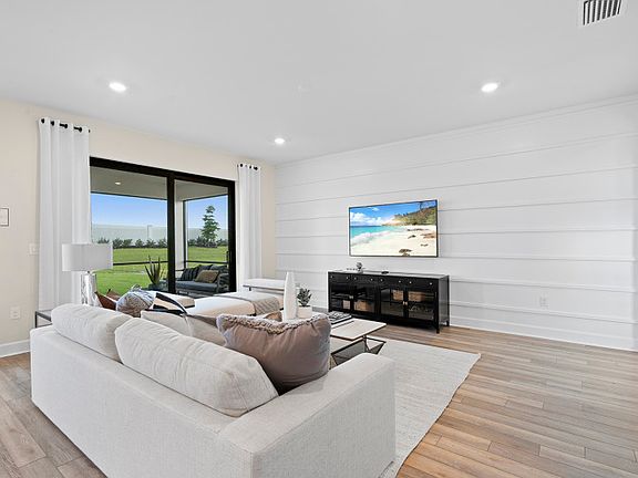 Gathering area with lots of natural light