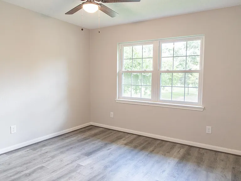 8902 Ilona Ln #7 — Photo 6
