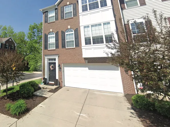 9342 Tanhurst Dr, Indianapolis, IN 46250