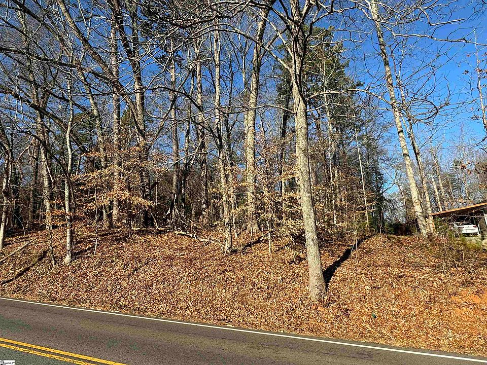 2nd image of 746 Tanner Rd