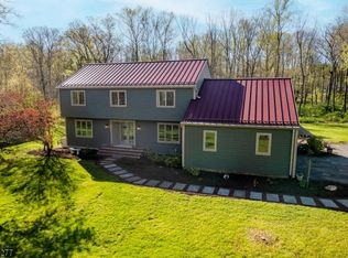 27 Glen Ridge Dr, Long Valley, NJ 07853