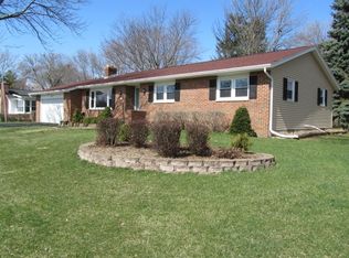 1404 Emerald Ter, Sun Prairie, WI 53590