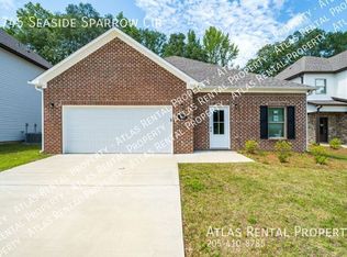 3745 Seaside Sparrow Cir, Bessemer, AL 35022