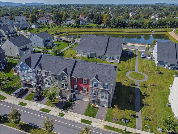 3rd image of 2293 Cook Dr