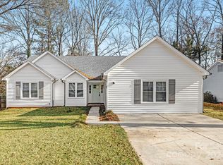 6234 Bandy Dr, Charlotte, NC 28227