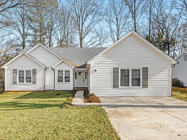 6234 Bandy Dr, Charlotte, NC 28227