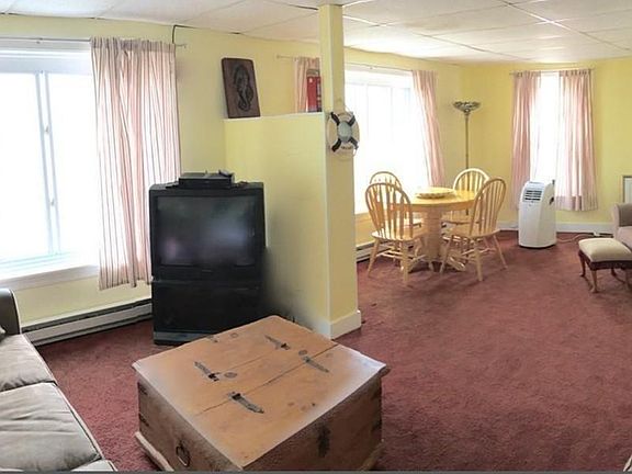 5th image of 157 Nantasket Ave #1