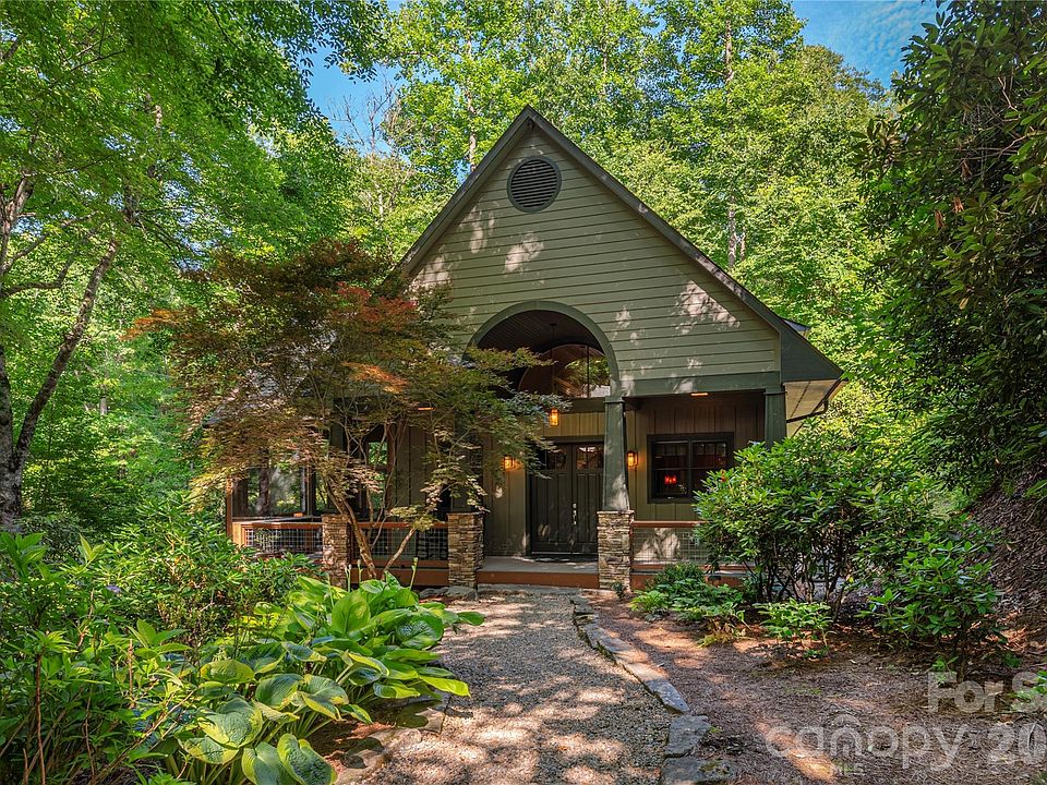1st image of 35 Flint Ridge Rd