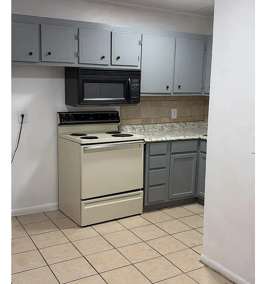 2 bed, $1,199 — Photo 1