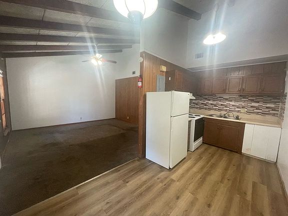 3rd image of 201 Audubon Dr #7
