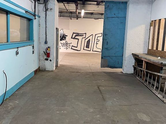 5th image of 3130 Belgrade St #7