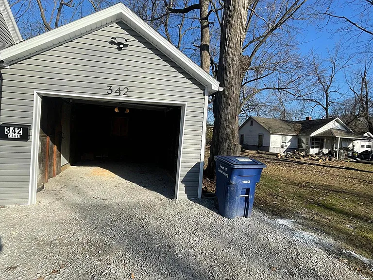 342 Kahl Ct — Photo 13