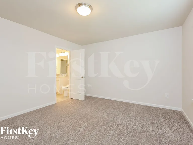 703 Birchcrest Way — Photo 11