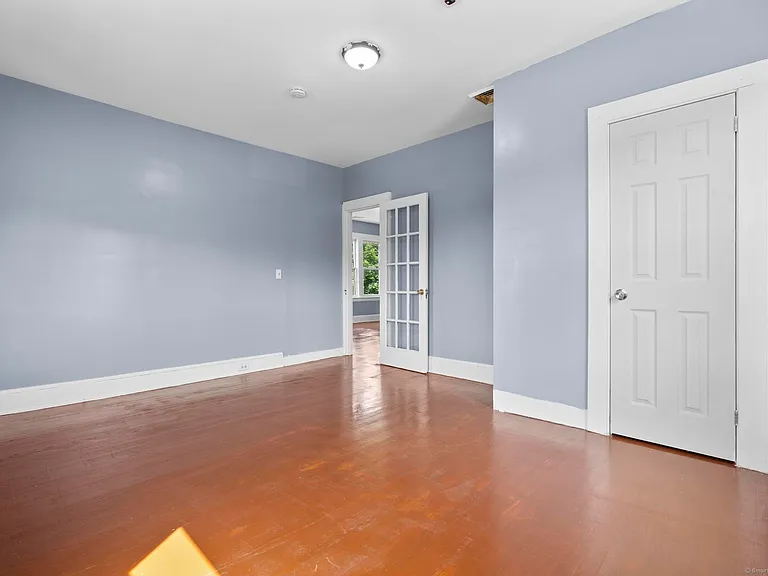 1105 N Main St #3 — Photo 8