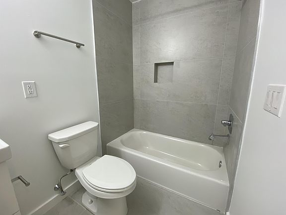 3rd image of 2020 N 22nd St #203