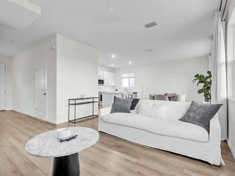 11512 Gallatin Trl — Photo 9