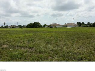 3313 SW 8th Pl, Cape Coral, FL 33914