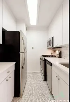 Rented by Mirador Real Estate | media 6